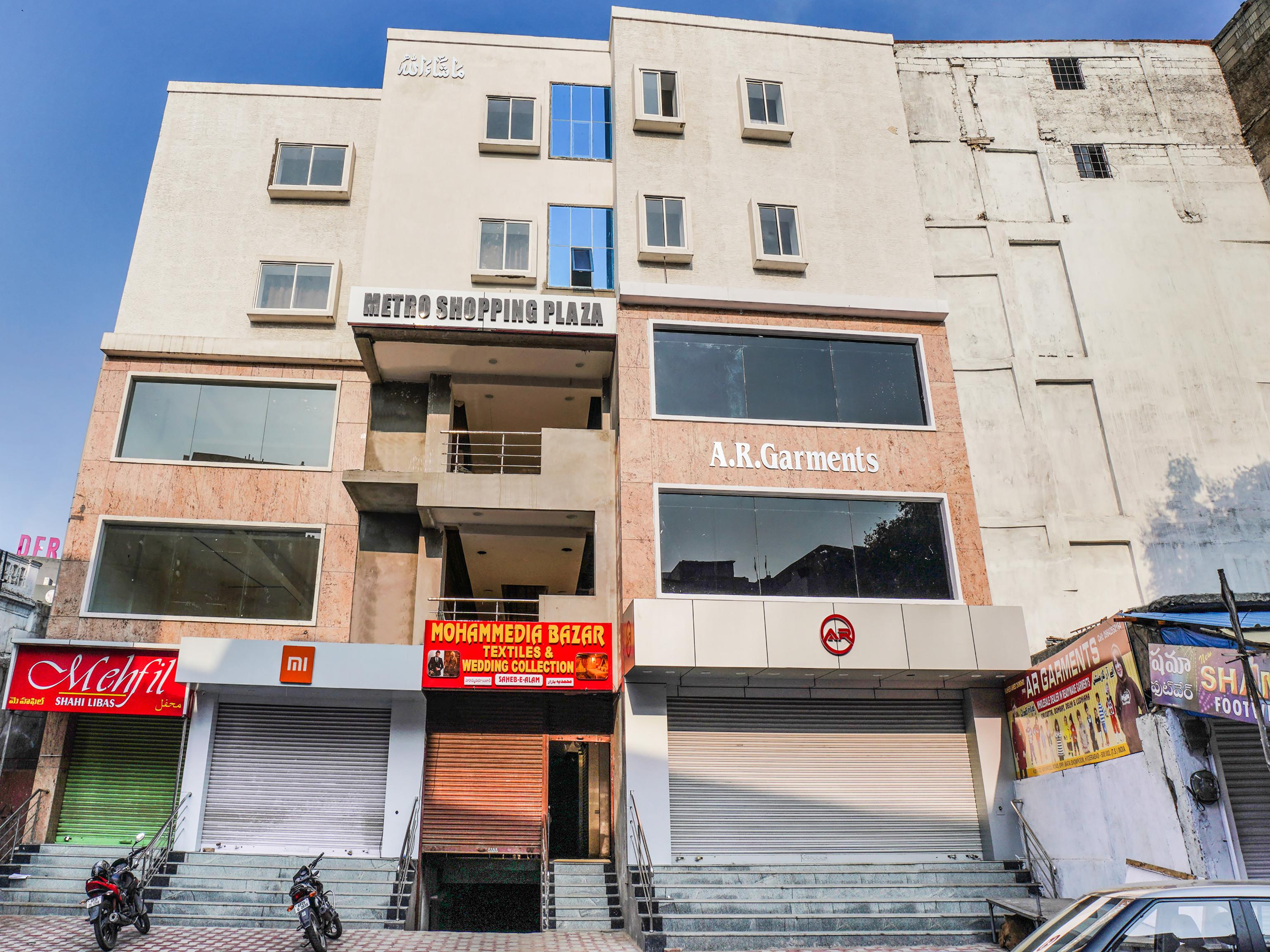 Hotel Oyo 18341 Flagship Metro International Hyderabad Exterior foto